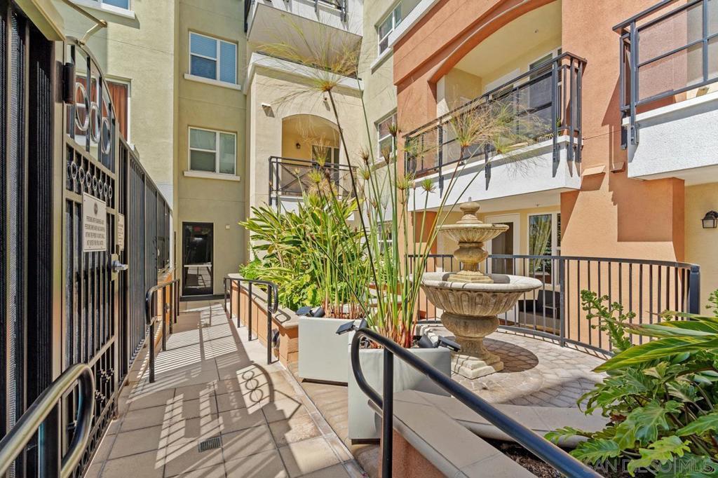 3687 4th Avenue - photo 2
