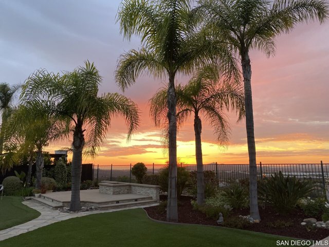 15234 Maple Grove LN, San Diego CA: https://media.crmls.org/mediaz/4f53bbd8-c2ff-484c-bb97-3b5b90179f89.jpg