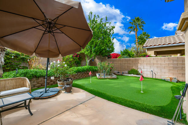 45595 Banff Springs Street, Indio CA: https://media.crmls.org/mediaz/4f54355d-b681-49f7-920c-87a7414749a5.jpg