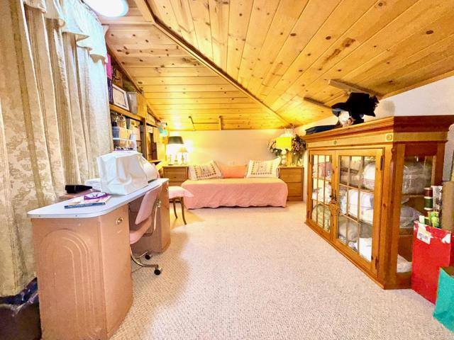 575 Dolores Avenue, Half Moon Bay CA: https://media.crmls.org/mediaz/4f54aea5-fea4-45dc-8658-bb2bd9370d72.jpg