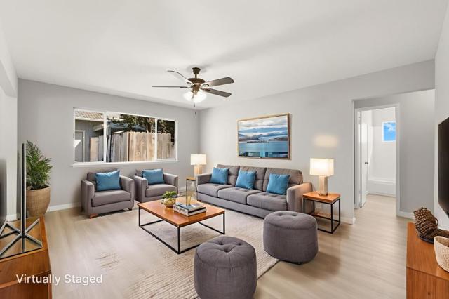 190 Ronan Avenue, Gilroy CA: https://media.crmls.org/mediaz/4f54b32e-68dc-4a33-93ee-58f5b3454c21.jpg