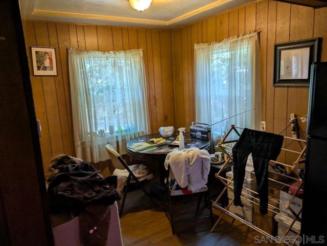 815 Reed Avenue, San Diego CA: https://media.crmls.org/mediaz/4f55f19b-b25f-4d77-9b2b-7045d887e5ab.jpg