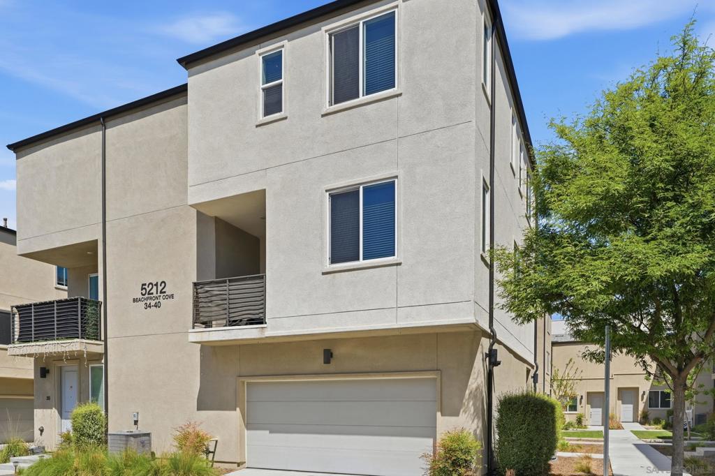 5212 Beachfront Cove St. #34