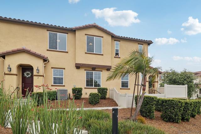 1709 Santa Carolina, Chula Vista CA: https://media.crmls.org/mediaz/4f57b45f-a234-4389-8fed-8d360560749e.jpg