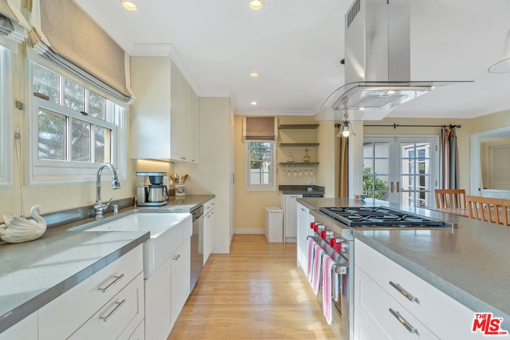 MLS #25496455 image #15