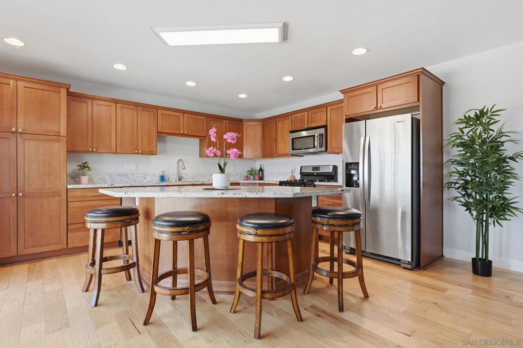 654 Schafer Place - photo 10