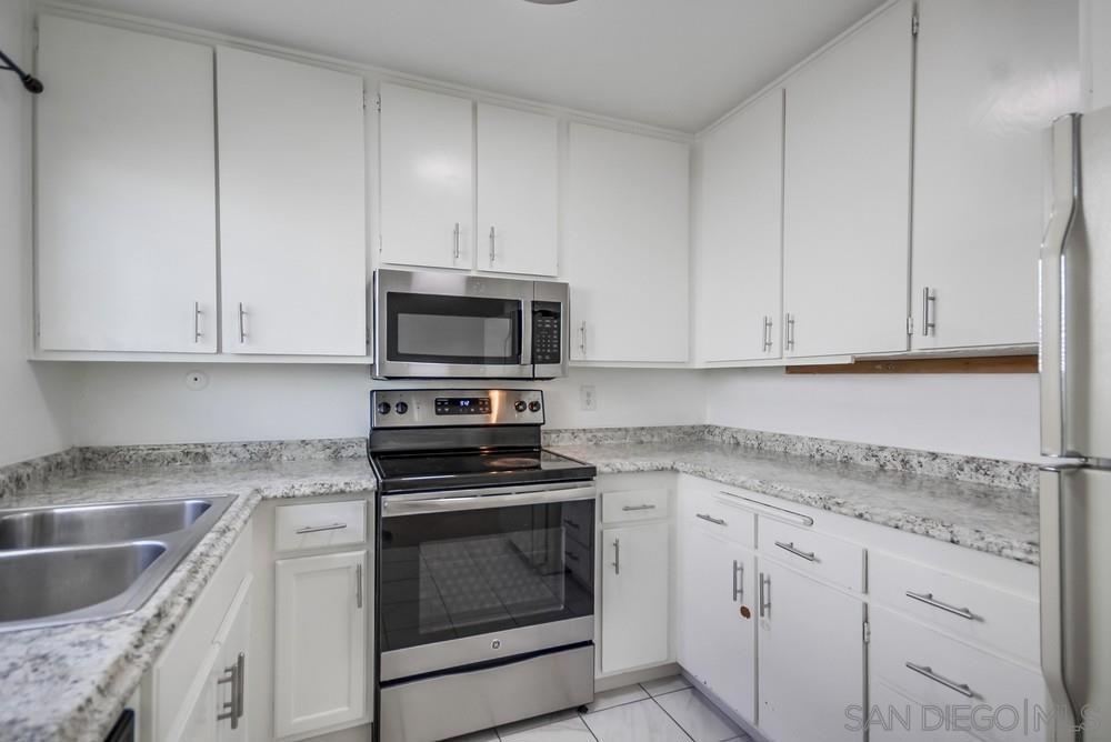6927 Amherst St - photo 13