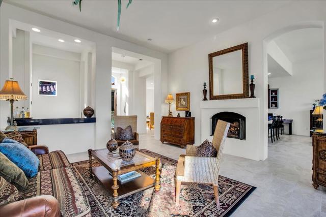 247 Loch Lomond Road, Rancho Mirage CA: https://media.crmls.org/mediaz/4f5ab71d-750d-46e7-883e-0f20f81bb97a.jpg