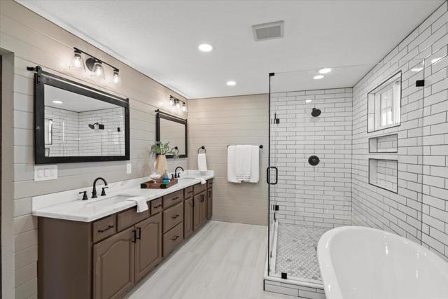 16385 Jackson Oaks Drive, Morgan Hill CA: https://media.crmls.org/mediaz/4f5b907a-71b7-46f5-a9bd-cb6e68ac64ba.jpg