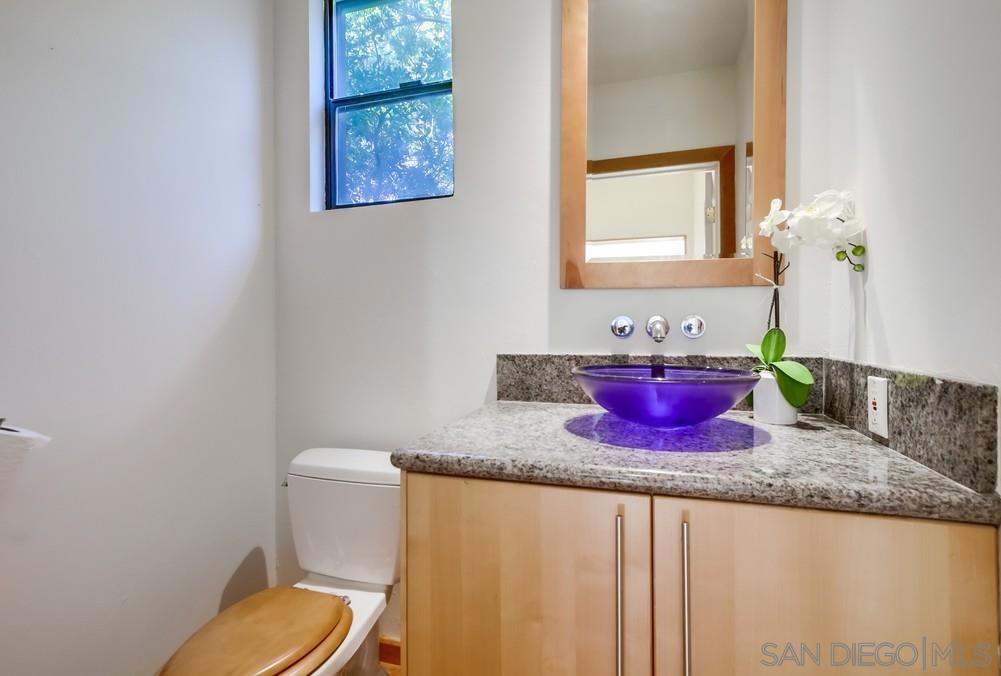 MLS #250022011SD image #11