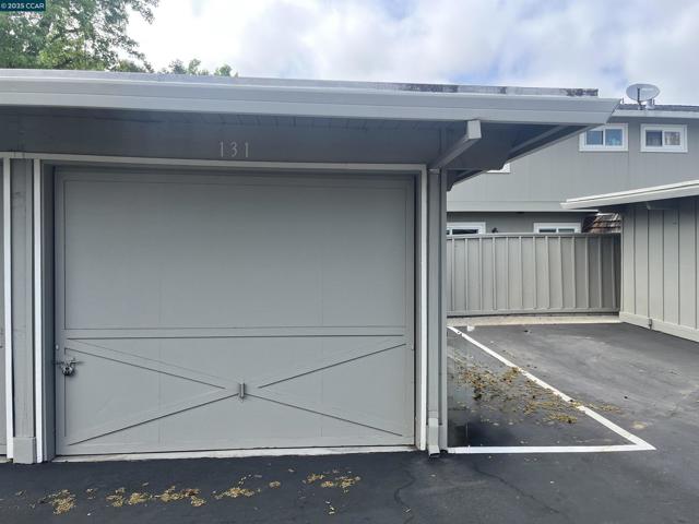 2877 Fountainhead Drive, San Ramon CA: https://media.crmls.org/mediaz/4f5d6639-4358-4cfd-a47a-a392f113c1c0.jpg