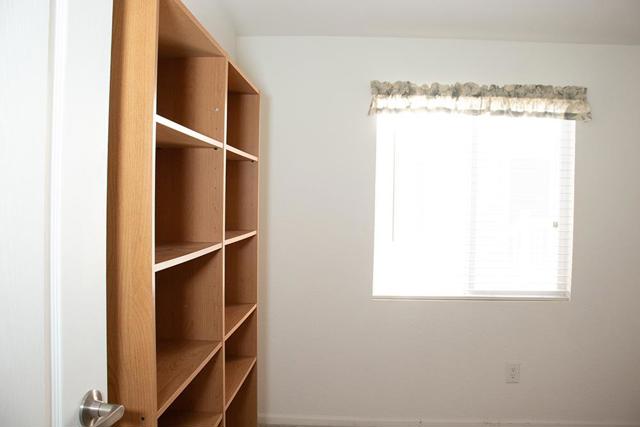 55 San Juan Grade Road, Salinas CA: https://media.crmls.org/mediaz/4f5d7c44-e2f3-4a9d-b6f9-a6cb89712574.jpg