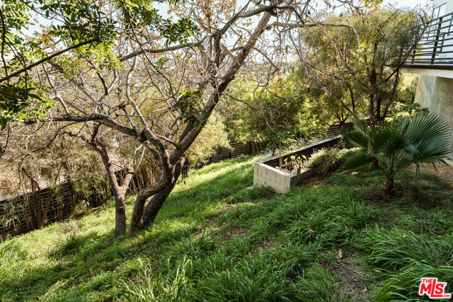 Image 31 of 38 For 4052 Jennings Drive