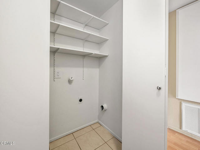 Detail Gallery Image 25 of 39 For 4499 via Marisol #217,  Los Angeles,  CA 90042 - 2 Beds | 2 Baths