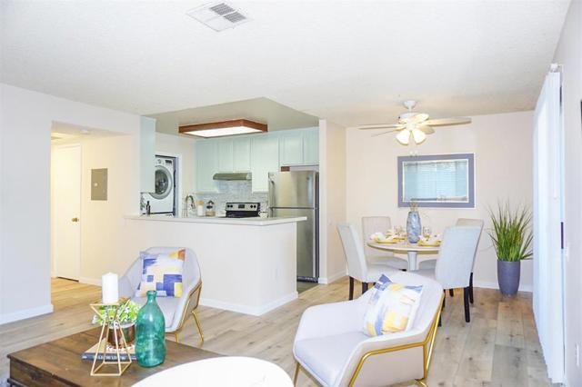 4974 Flat Rock Circle, San Jose CA: https://media.crmls.org/mediaz/4f603252-0e19-4931-b4ef-b2e3f4ddbde8.jpg
