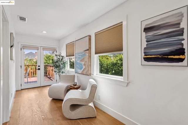 Image 21 of 59 For 934 Apgar St