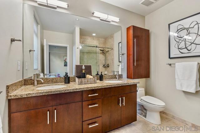 3740 Park Blvd, San Diego, California 92103, 3 Bedrooms Bedrooms, ,2 BathroomsBathrooms,Condominium,For Sale,Park Blvd,250018546SD