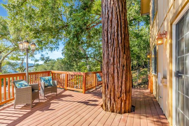 143 Viki Court, Scotts Valley CA: https://media.crmls.org/mediaz/4f618148-f4f9-4914-a309-1ac2fb3f7320.jpg