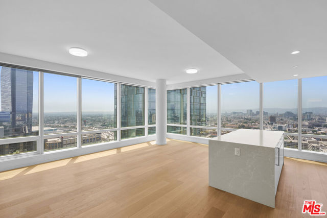 877 Francisco Street, Los Angeles CA: https://media.crmls.org/mediaz/4f6235f2-9c57-42b6-b755-7658714612c4.jpg