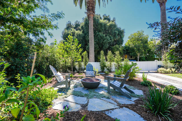 1100 Meridian Avenue, South Pasadena CA: https://media.crmls.org/mediaz/4f632eda-42d7-43cd-93f0-63498f806957.jpg