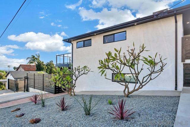 1777 Beryl St, San Diego CA: https://media.crmls.org/mediaz/4f635c34-a6fa-4a86-8aaf-98120522d3ce.jpg