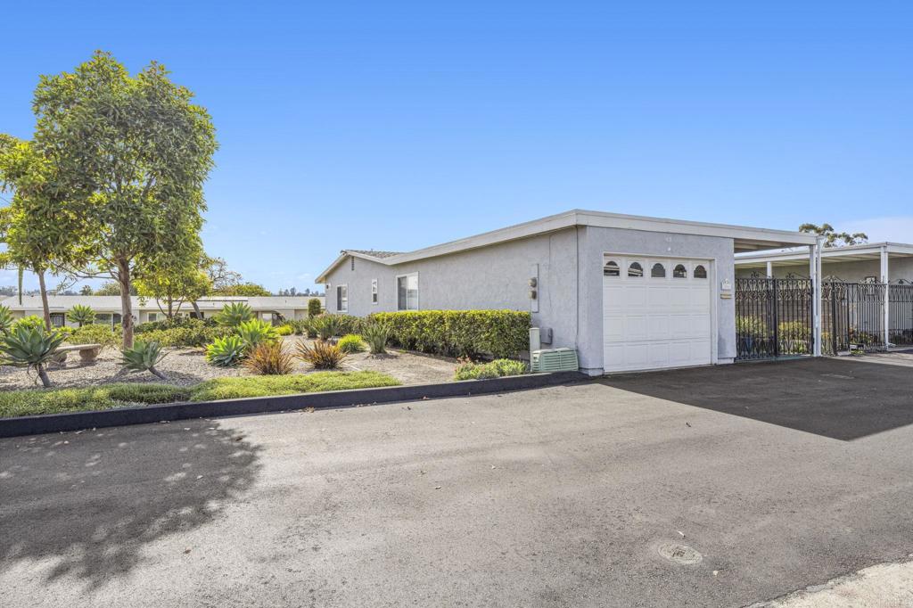 3561 Boussock Lane