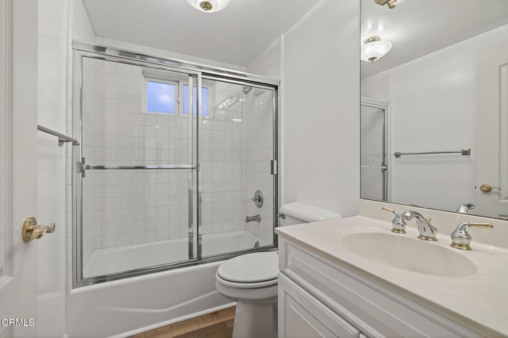 MLS #V1-33403 image #41