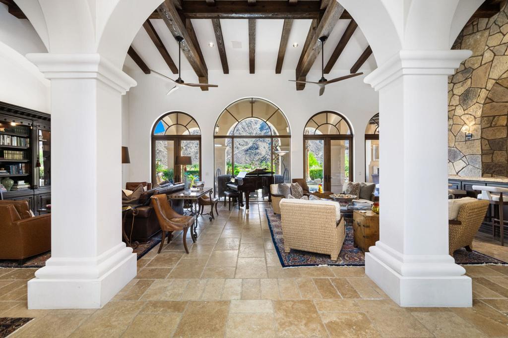 MLS #219138371DA image #6