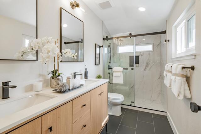 3574 Wellesley Court, Mountain View CA: https://media.crmls.org/mediaz/4f66b252-f865-4e1e-b01b-e3ae92510470.jpg