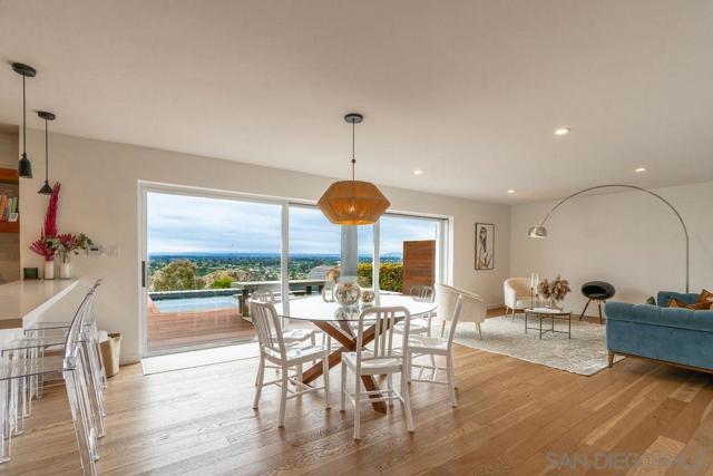 5745 Soledad Mountain Road, La Jolla CA: https://media.crmls.org/mediaz/4f686852-819d-4081-a275-df6c43acf7fb.jpg