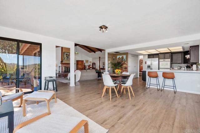 Detail Gallery Image 14 of 45 For 31424 Lilac Rd, Valley Center,  CA 92082 - 3 Beds | 3/1 Baths