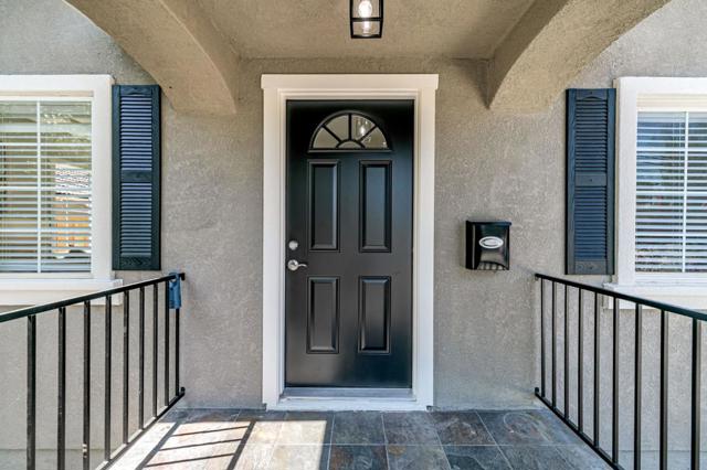 197 S 24th Street, San Jose CA: https://media.crmls.org/mediaz/4f697dc2-91ef-4a53-a250-e700139bd158.jpg