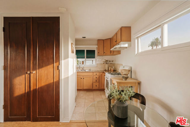 6 Bed Home for Sale in Santa Monica, California