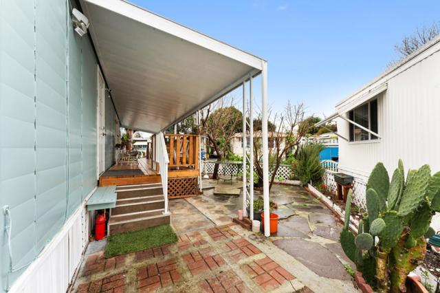 24 The Trees Drive, Concord CA: https://media.crmls.org/mediaz/4f6af8ec-d9e5-4d4e-9de4-c287932a07b0.jpg