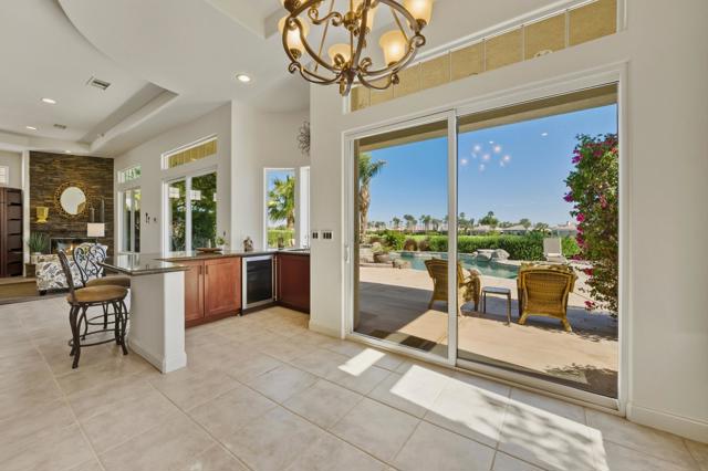 51686 Via Sorrento, La Quinta CA: https://media.crmls.org/mediaz/4f6b0127-c56d-4b60-9ec2-b6bda49483d0.jpg