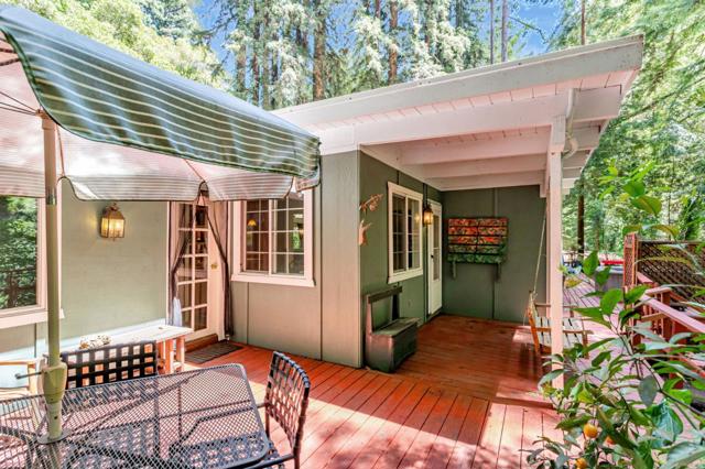 14235 Highway 9, Boulder Creek CA: https://media.crmls.org/mediaz/4f6b6f7f-154c-47b6-9c99-a7e48923d9d7.jpg