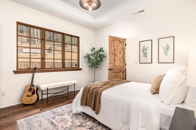 114 Zanzibar Drive, Aptos CA: https://media.crmls.org/mediaz/4f6c315d-21a3-4b8e-8bcd-d26da058da32.jpg