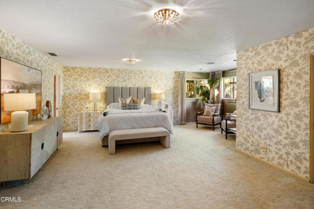 Detail Gallery Image 31 of 52 For 1400 Valley View Rd #1,  Glendale,  CA 91202 - 4 Beds | 3/1 Baths