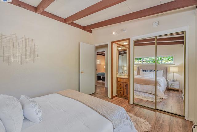 3950 Pinole Valley Rd, Pinole CA: https://media.crmls.org/mediaz/4f6cb4f5-39e0-444e-8df6-c9c9f031952f.jpg