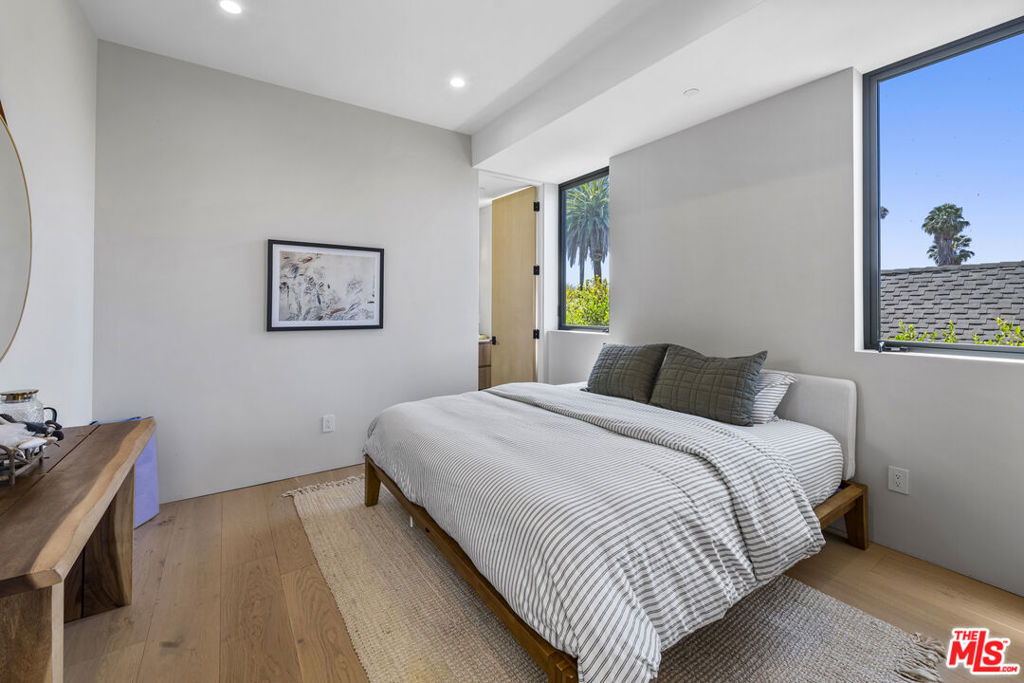 MLS #26864671 image #33