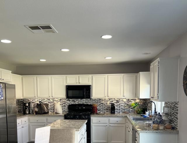 28454 saddlecrest, Menifee CA: https://media.crmls.org/mediaz/4f6f3f30-e241-4368-871a-bc083878d35a.jpg