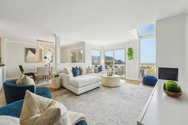 415 Roberts Road, Pacifica CA: https://media.crmls.org/mediaz/4f6fb259-2381-448e-a6da-cbecbd322c4e.jpg