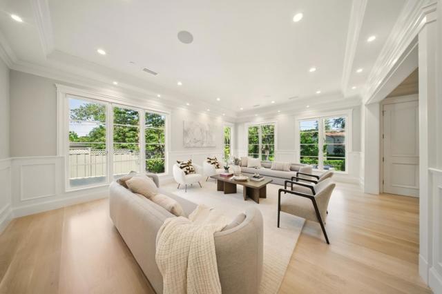 830 Bromfield Road, San Mateo CA: https://media.crmls.org/mediaz/4f70bdd4-f83a-45e9-8db3-e32ea19b16d6.jpg