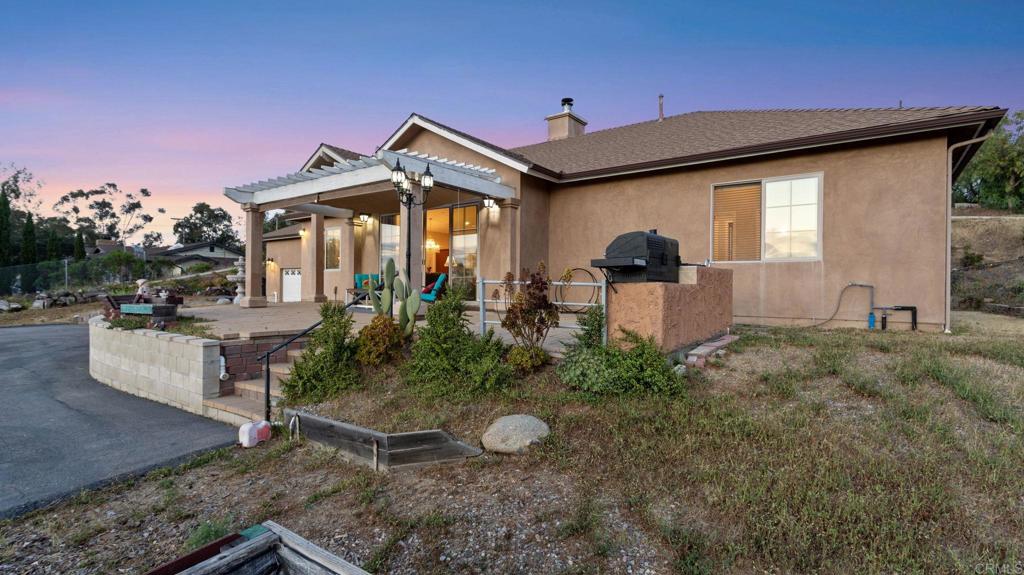 954 Miramar Drive - photo 4