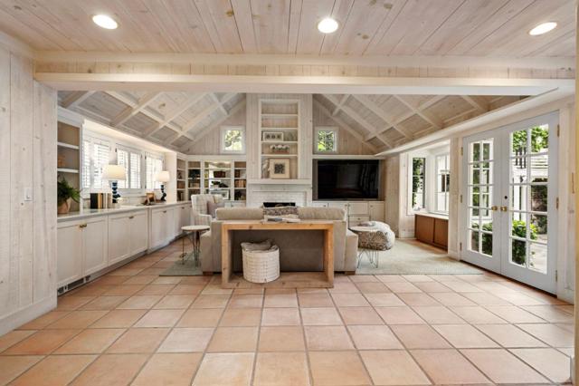37 Lupin Lane, Atherton CA: https://media.crmls.org/mediaz/4f713ce9-1df5-459e-a626-9f4e39cd3d2f.jpg