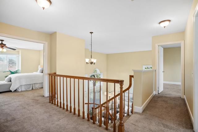 2009 Applewood Ln, Vista CA: https://media.crmls.org/mediaz/4f718336-baf7-4dab-8eec-4aeff4556f86.jpg