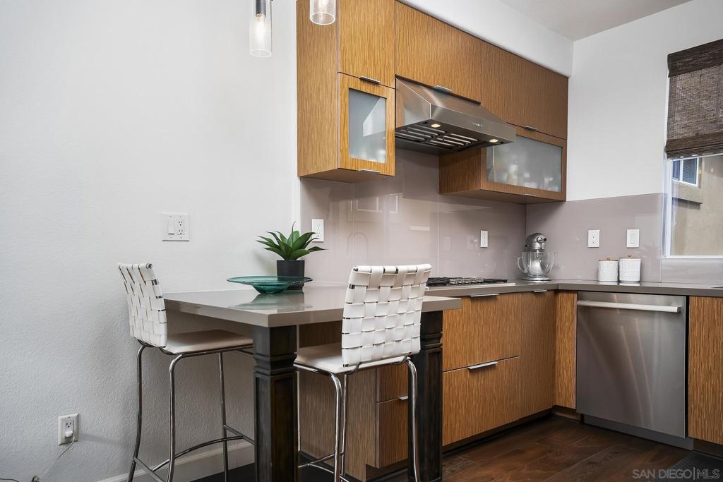 2740 Evans - photo 17
