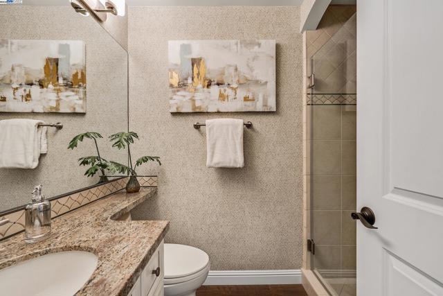 204 Franciscan Dr, Danville CA: https://media.crmls.org/mediaz/4f73bf99-a4fd-4027-bcbe-9b3804506de9.jpg