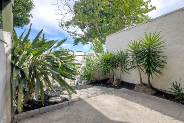 Detail Gallery Image 25 of 28 For 213 Countryhaven Rd, Encinitas,  CA 92024 - 3 Beds | 2/1 Baths