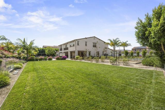 8115 Silverwind Drive, San Diego CA: https://media.crmls.org/mediaz/4f7545fb-c63a-4bea-8712-2bab3c9dc916.jpg